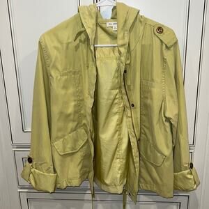 🔥🔥FIRE SALE 🔥🔥EUC BLU PEPPER lime wind jacket